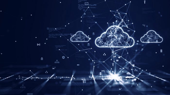 The image features an outline of three clouds against a dark blue background, serving as an illustration of cloud-edge computing.